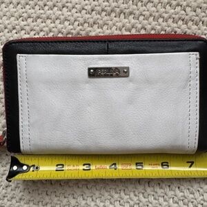 Perlina Zip Wallet
